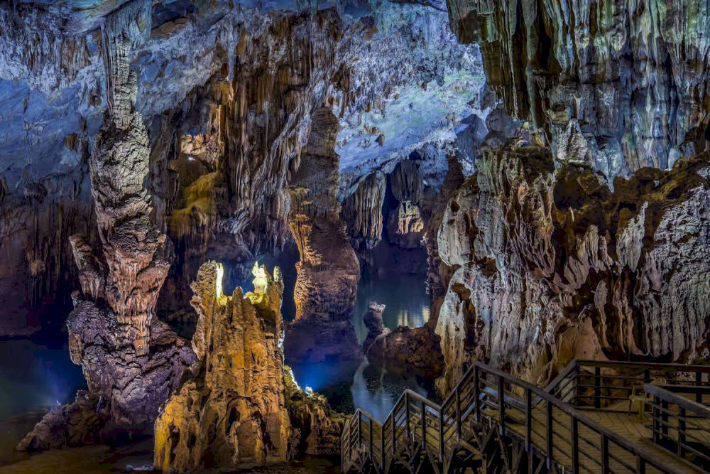 Inside the cave, thousands of uniquely shaped stalactites and stalagmites create a magical world that leaves visitors in awe